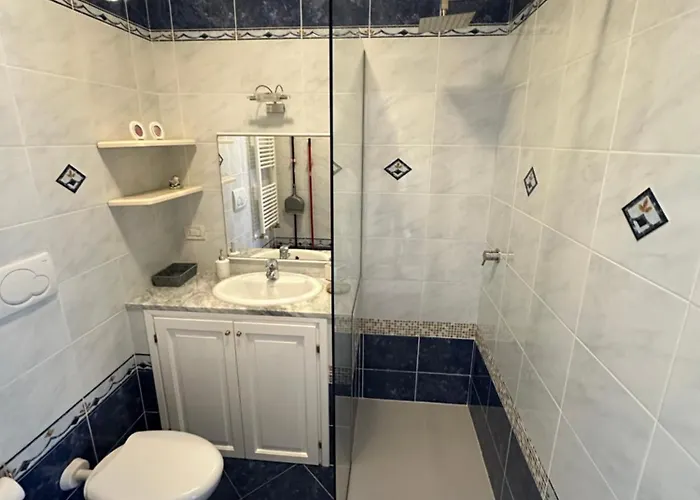 Vista Mare Con Piscina Cala Di Sole * Imperia