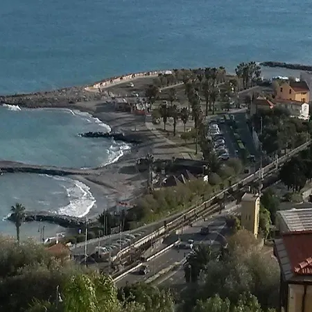 Lejlighed Vista Mare Con Piscina Cala Di Sole